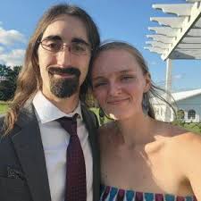 Sara Woolley and Michael Woolley's Wedding Registry