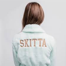 Nienke plas — vrijdag 02:21. Skitta Nienke Plas