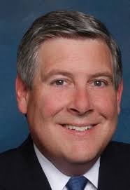 Dillard plans announcement for governor this summer