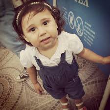 daniela ester romero (@r_cdaniela)