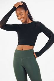 Jolan short sleeve pyjama set horizon stripe (sale). Haut Manches Longues Jazmine Sculptknit Fabletics