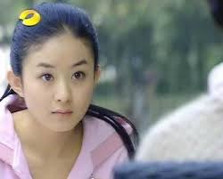 Triệu Lệ Dĩnh sau 14 năm: Từ cô gái không bằng đại học đến ngôi sao Hoa ngữ