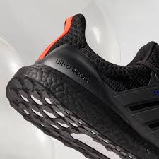 Everyday trainers with the sleek silhouette of performance running shoes. Adidas Ultraboost Dna 4 0 Laufschuh Schwarz Adidas Deutschland