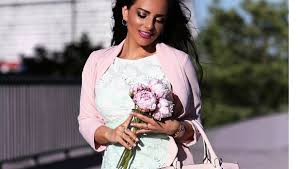 Dirndl kleider für jeden anlass: Office Look Day To Night Business Outfit