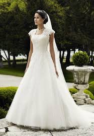 Lilly brautkleider hansen in frankfurt am main, reviews by real people. Brautkleid Von Lilly Hochzeitskleider Wedding Dresses Beautiful Wedding Dresses Modest Wedding Dresses