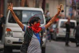 Henüz 15 yaşında yaşamını yitiren çeşitli yerlerde ise berkin elvan'ın gezi parkı eylemlerine katıldığı ve olayın eylem sırasında. Berkin Elvan In Ekmek Alirken Cekilmis Goruntusu Sayfa 4 Uludag Sozluk