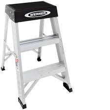 Werner 2 Ft Aluminum Step Ladder 8 Ft Reach Height With 300 Lbs Load Capacity Type Ia Duty Rating 150b The Home Depot