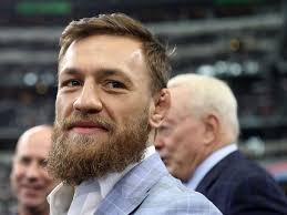 Все знают, что лысый умеет боксировать», — подписал фото макгрегор. Foto Konor Makgregor Hvastaetsya Ogromnoj Kuchej Stodollarovyh Kupyur Chempionat