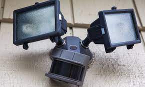 Motion detector lights are convenient, easy to use, and cost effective. 10 Best Outdoor Motion Sensor Lights 2021 Bestofmachinery