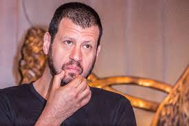 Jun 12, 2021 · emlékházként működtetné törőcsik mari egykori otthonát a velemi önkormányzat. Most Aztan Tenyleg Rossz Embernek Szolt Be Puzser Robert Ripost