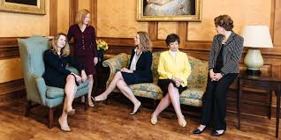 Jen psaki gives press briefing. Being A Working Mother At The White House According To Five Women Who Ve Done It