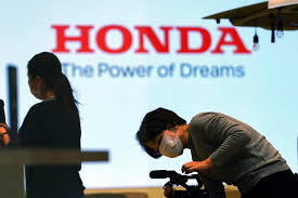 Ferguson is the author of engineering and the mind's eye (4.03 avg rating, 78 ratings, 10 reviews, published 1992), truxtun of the constellatio. Honda Returns To Quarterly Profit Despite Pandemic Damage