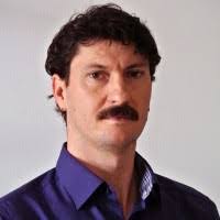 80+ profilů „Moore“