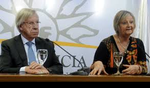 1903 del año 2014 modificado por el decreto 1625 de 2016, el procedimiento que se debe realizar para solicitar la devolución de iva a los turistas extranjeros es Turistas Extranjeros Contaran Con Devolucion Del Iva A Sus Compras En Uruguay Presidencia De La Republica