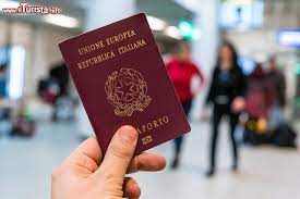 Tale richiesta sottoscritta dal dirigente della persona giuridica russa o dal suo vice deve contenere i dati seguenti: Come Richiedere Il Rilascio E Il Rinnovo Del Passaporto Italiano