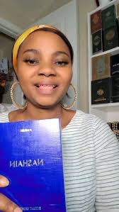 Nashain Annie Royal Edition Eau de Parfum 100mls., A very distinctive  fragrance, a high-quality formula that gives a long-lasting scent and gives  a touch of confidence and freshness. The ideal choice ...