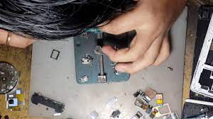 Cara ganti emmc oppo joy r1001 dgn emmc bawaan skhynix gdcc menggunakan ufi box lagu di dalam video : Cara Bor Ic Emmc Oppo Yoyo R2001 Youtube