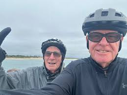 Who is Allen and why does everyone have his keys?