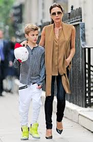 Romeo Beckham David And Victoria Beckham Victoria Beckham Style Victoria Beckham