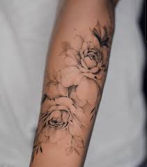 Pin By Nastja On Tattoos Inspo In 2020 Sleeve Tattoos For Women Feminine Tattoos Feminine Tattoo Sleeves