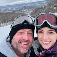 Any recommendations for a good tile contractor?