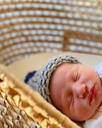 Elana Beal (@thedowneastmama) • Instagram photos and videos