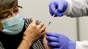Die impfzentren bleiben bis mindestens 30. Corona Impftermine In Sh Innerhalb Kurzester Zeit Ausgebucht Ndr De Nachrichten Schleswig Holstein Coronavirus