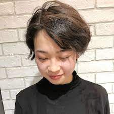 ユタカ ミヤザキさんはinstagramを利用しています リアルサロンワーク 幹校入校前のばっさりカット 衝撃的なビフォーアフターなので撮らして頂きました スライドするとビフォーが見れます 髪型の規則がめっちゃ厳しいです 本当はお洒落にしてあげたかった
