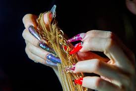 Hey, fashionistas, pretty nail designs is our topic today. Dubai Based Artist Creates Unique Nail Art Designs Lifestyle Photos Gulf News