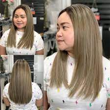 Give a slight curl by working your brush and dryer. 20 Best Hairstyles For Women With Big Faces Styles At Life