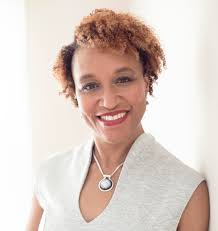 Kesha Moore's Instagram, Twitter & Facebook