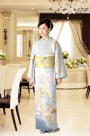 相田翔子の着こなし訪問着 レンタルは晴れ着の丸昌 訪問着美人 相田翔子 晴れ着 色無地