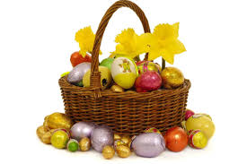 She used a temporary tattoo paper (linked in her post) and printed the images onto that before transferring them onto the eggs! 5 Ideas To Make A Perfect Easter Basket For Your Pregnant Wife