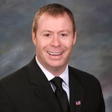 Today marks 25 incredible years for Wende Kotouc at American National Bank. 