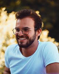 Hello everyone! My name is Paul, I'm 24, and I've been in Australia for a  month with my friend Raphaël Raphael Delange, also 24 🇦🇺 Currently in  Perth 📍We'd like to head