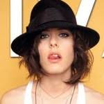 150x150 katherine-moennig-diva-cover-
