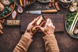 Topinambur al forno, la ricetta passo passo per prepararlo gustoso e croccante. Come Pulire E Cucinare Il Topinambur Trucchi E Consigli Greenme