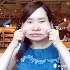 Pada tanggal 19 agustus, aplikasi snow telah resmi merilis filter yang terinspirasi dari drama tersebut. South Korea Naver S Snapchat Like App Snow Accused Of Plagiarism Tech Wire Asia