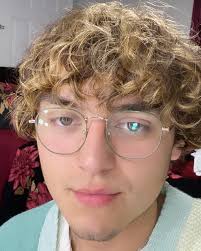 Bryan Arellano (@ohitsbryannn) • Instagram photos and videos