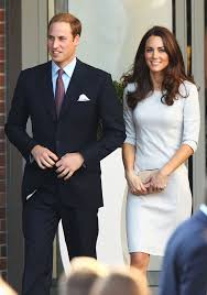 Wer ist der lieblingsfriseur von herzogin kate? Kate Middleton Photos Photos Kate Middleton Visits The Royal Marsden Hospital Herzogin Kate Prinz William Und Kate Prinzessin Kate