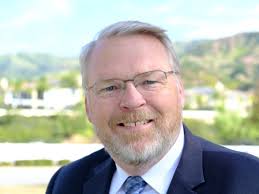 Frank Ferry's Instagram, Twitter & Facebook