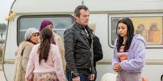 Le petit monde des guignols aussi a son actualité. Jean Luc Reichmann De Retour Dans Leo Mattei Il Faut Liberer La Parole Des Enfants