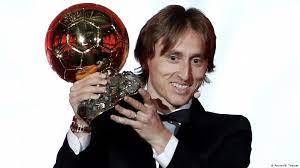On monday evening, luka modric was named the world's best player for 2018. Luka Modric Wins 2018 Men S Ballon D Or Award News Dw 03 12 2018