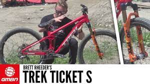 I built up my new 2015 trek ticket s slopestyle frame set this week, with rockshox pike dj fork, sram x0 cranks, guide rsc brakes, and bontrager components. Brett Rheeder S Trek Ticket S Slopestyle Bike Gmbn Pro Bikes Youtube