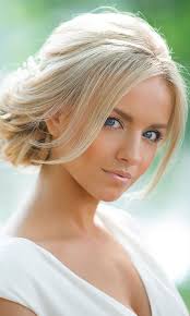 You have the perfect excuse to get all dressed up, snap selfies all night, and get in on the photo booth action. Wedding Hairstyles For Short Hair Wedding Galery