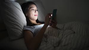 Hingga akhirnya ia cuma bangun sebentar dan tidur lagi sampai siang, terbangun sebentar. Tidur Dah Cukup Tapi Kenapa Selalu Mengantuk Je Ini 9 Puncanya Yang Berkait Dengan Kesihatan Anda