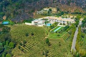 The manor, salah satu rumah termahal di dunia dengan harga rp 2 triliun dimiliki aktor sekaligus produser televisi ternama (alm) hollywood aaron spelling. Rumah Termahal Di As Seharga Rp 2 3 Triliun