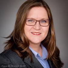 Claudia Bernstein's Instagram, Twitter & Facebook