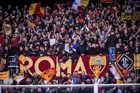 Mereka akan berhadapan dengan as roma di leg pertama semi final liga europa musim ini. Roma Ultras To Give Team Royal Send Off Ahead Of Europa League Tie