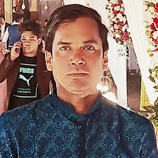 Three inspiring individuals aged 68, 67, and 60 including two lawyers, have  cracked NEET and applied for MBBS in Tamil Nadu! 👨‍⚖️👩‍⚖️👨‍⚕️ They  applied under the 7.5% government school quota a shining